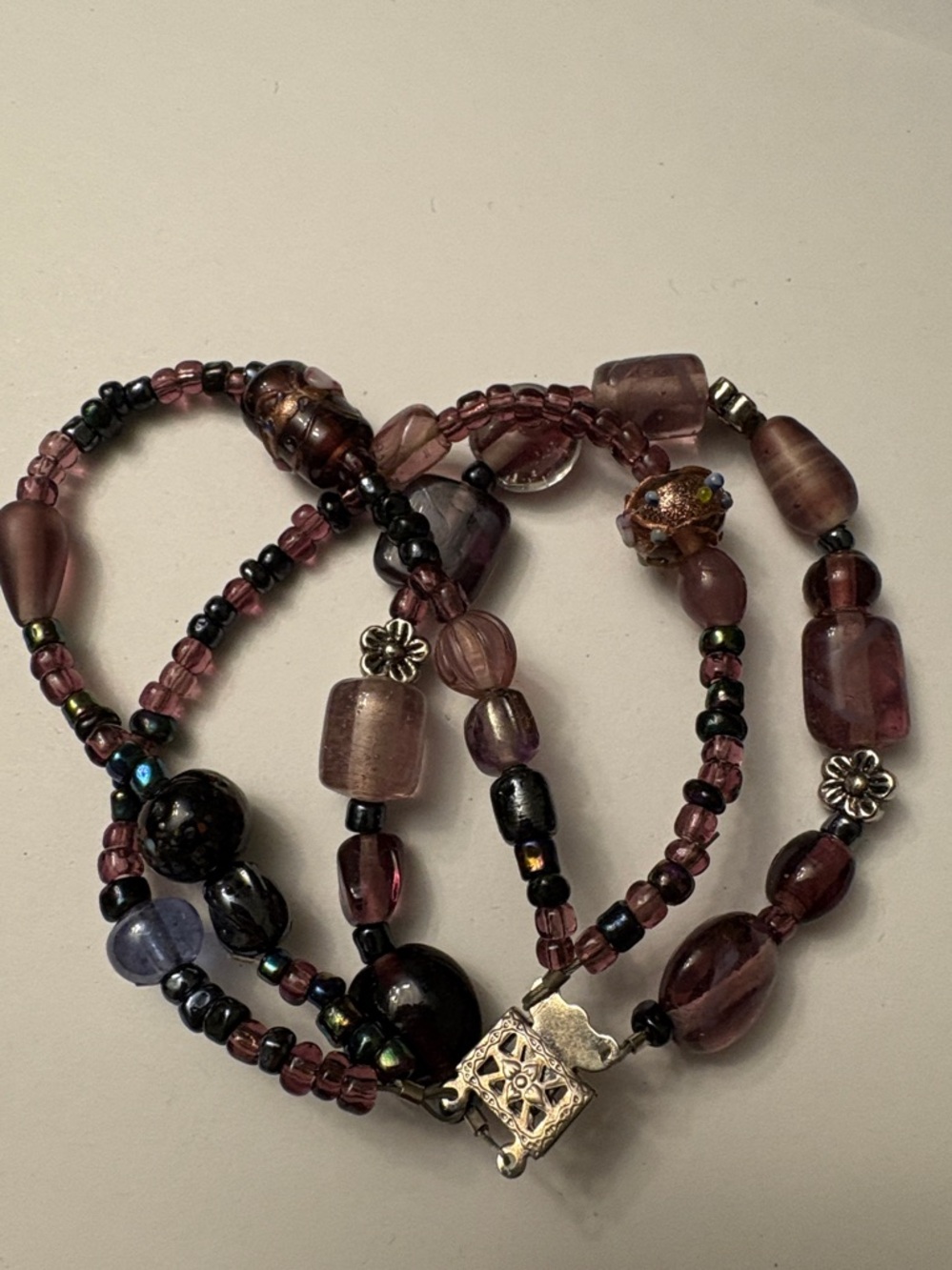 Vintage three strand Murano wedding cake purple art glass bead bracelet, 3” #218